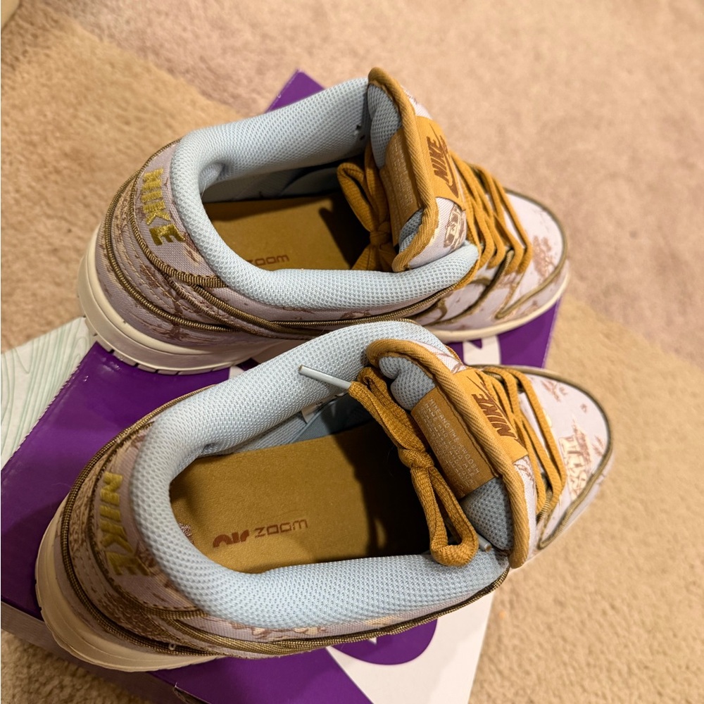 Nike Dunks - image 4